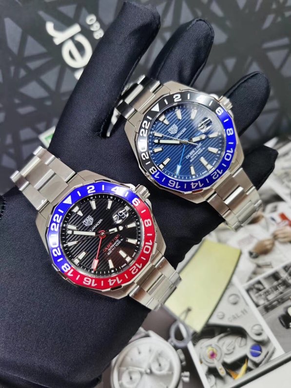 NO:727831,The counter inspection code can be customized. TAG Heuer Aquaracer GMT. Greenwich mechanical watch, 43mm diameter, equipped with Swiss ETA2893-2 mechanical movement, 904 stainless steel brushing and polishing process, the ring is designed with Pepsi elements, the new black and blue ring is restrained yet unassuming, the ring can be rotated in two directions, very beautiful to use, the new complete set accepts various comparisons, one watch and one code comes with a hangtag!  ,,tag heue19860909可以订做专柜查验码 泰格豪雅竞潜系列GMT.格林尼治 机械械表,43mm表径,搭载瑞士ETA2893-2机械机芯,904不锈钢拉丝与抛光工艺,圈口采用百事可乐元素设计,新款黑蓝圈内敛而不失张扬,圈口可双向旋转,上手非常漂亮,全新全套接受各种对比,一表一码配吊牌！,,tag heue,Watch