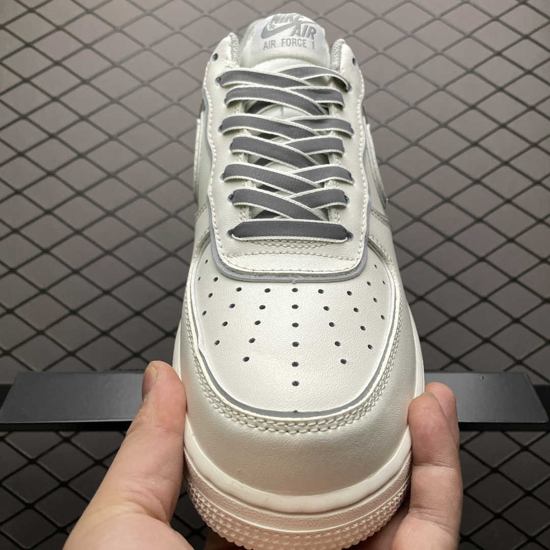 240 NK Air Force 1 空军一号低帮休闲运动板鞋 BD3654-506