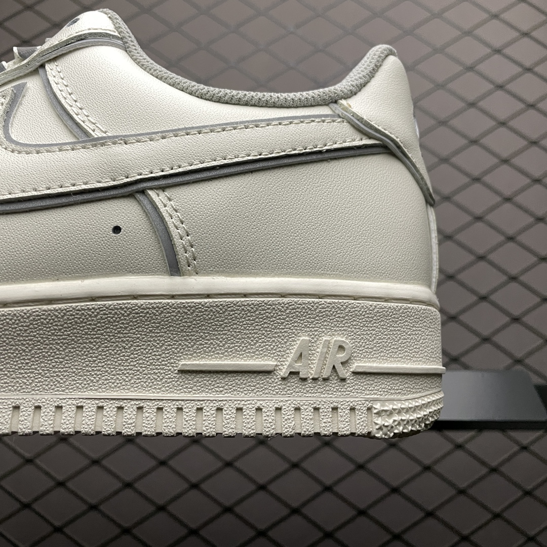 240 NK Air Force 1 空军一号低帮休闲运动板鞋 BD3654-506