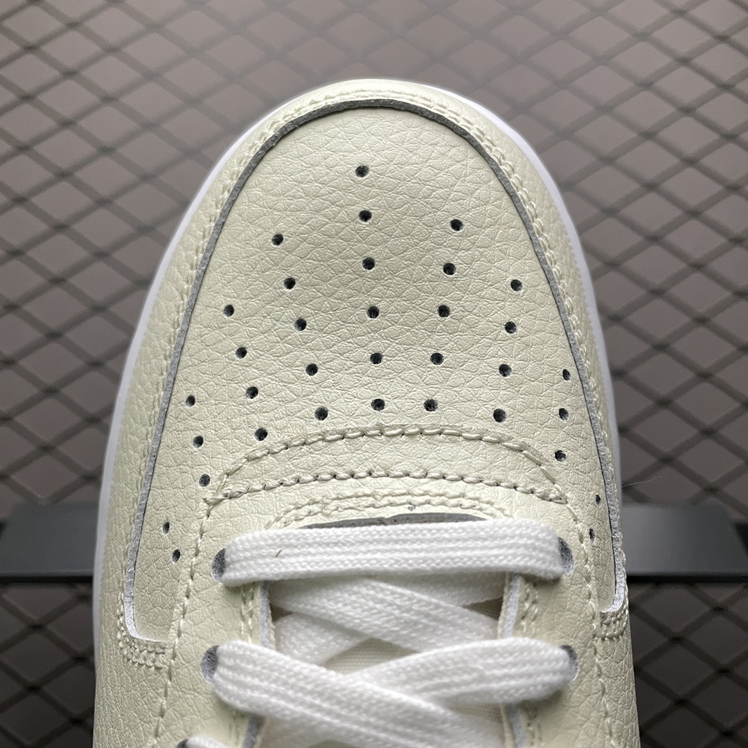 200 NK Air Force 1 HO20 空军一号低帮休闲运动板鞋 CW2919-100