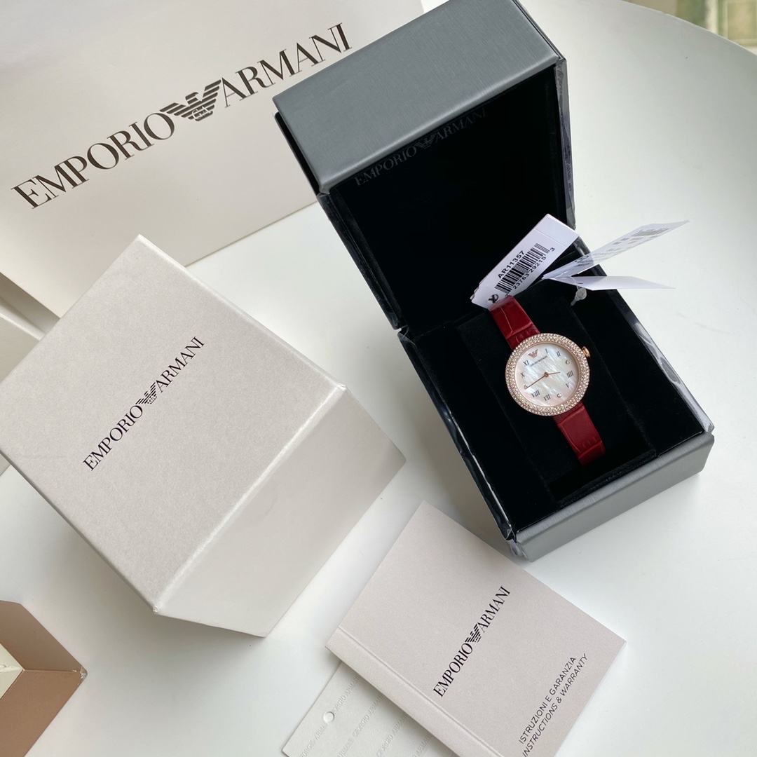 Mostrador sitio web oficial Armani Garantía Nacional Armani modelo AR11357 esfera oyster perla para mujer vidrio minera…