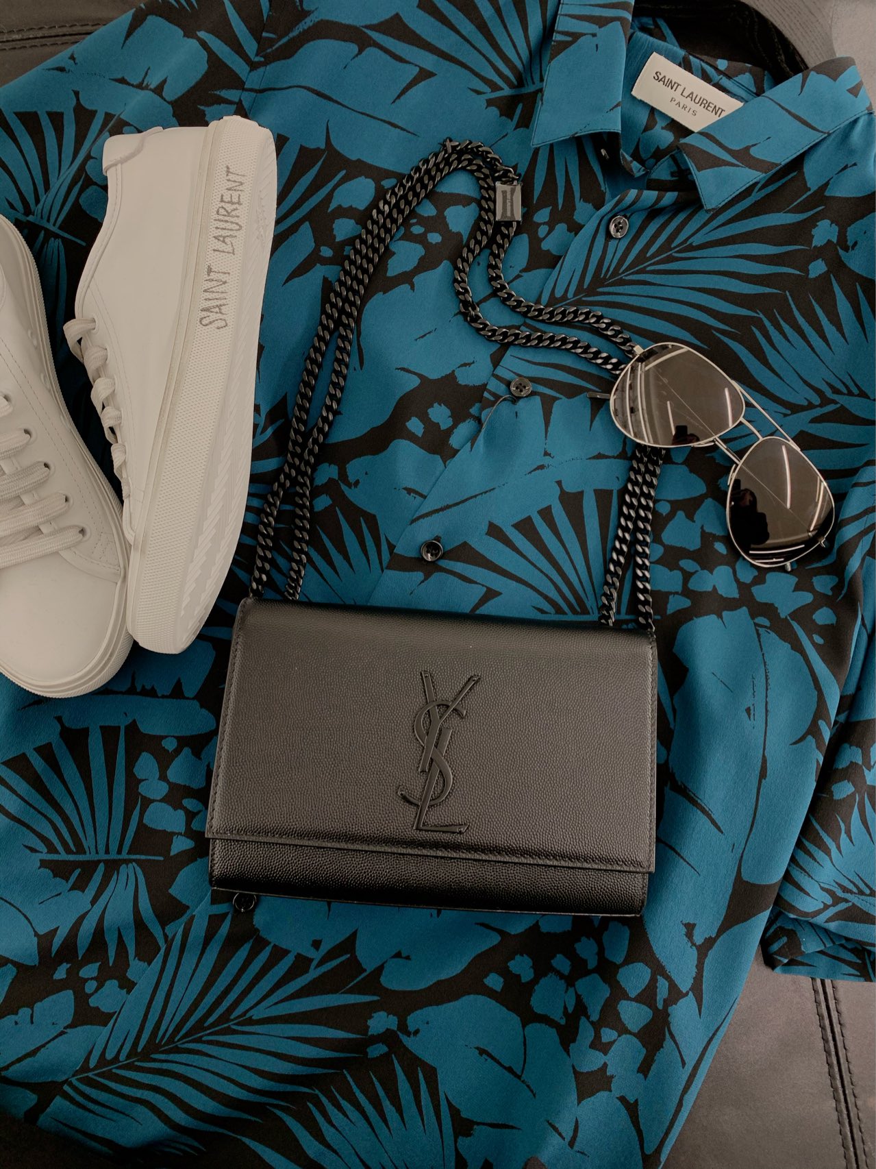 Saint laurent Ysl 𝙆𝙖𝙩𝙚 20𝙘𝙢 链条包 469390黑色球纹黑扣
