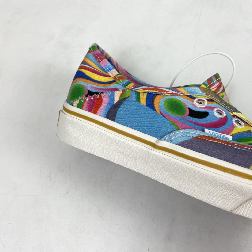 150 Vans Authentic SF 春夏新款  彩绘可持续环保系列 VN0A3MU642D