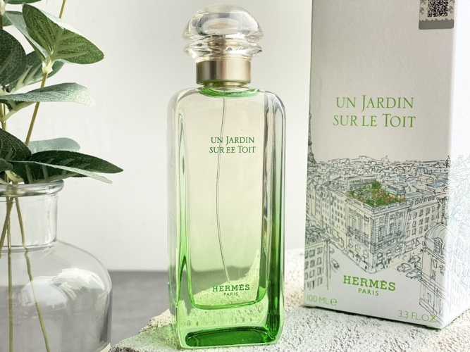 Hermès Un Jardin Sur Le Toit EDT - 100ml - Aromatic Fruity Fragrance 1 Hermès Un Jardin Sur Le Toit EDT - 100ml - Aromatic Fruity Fragrance