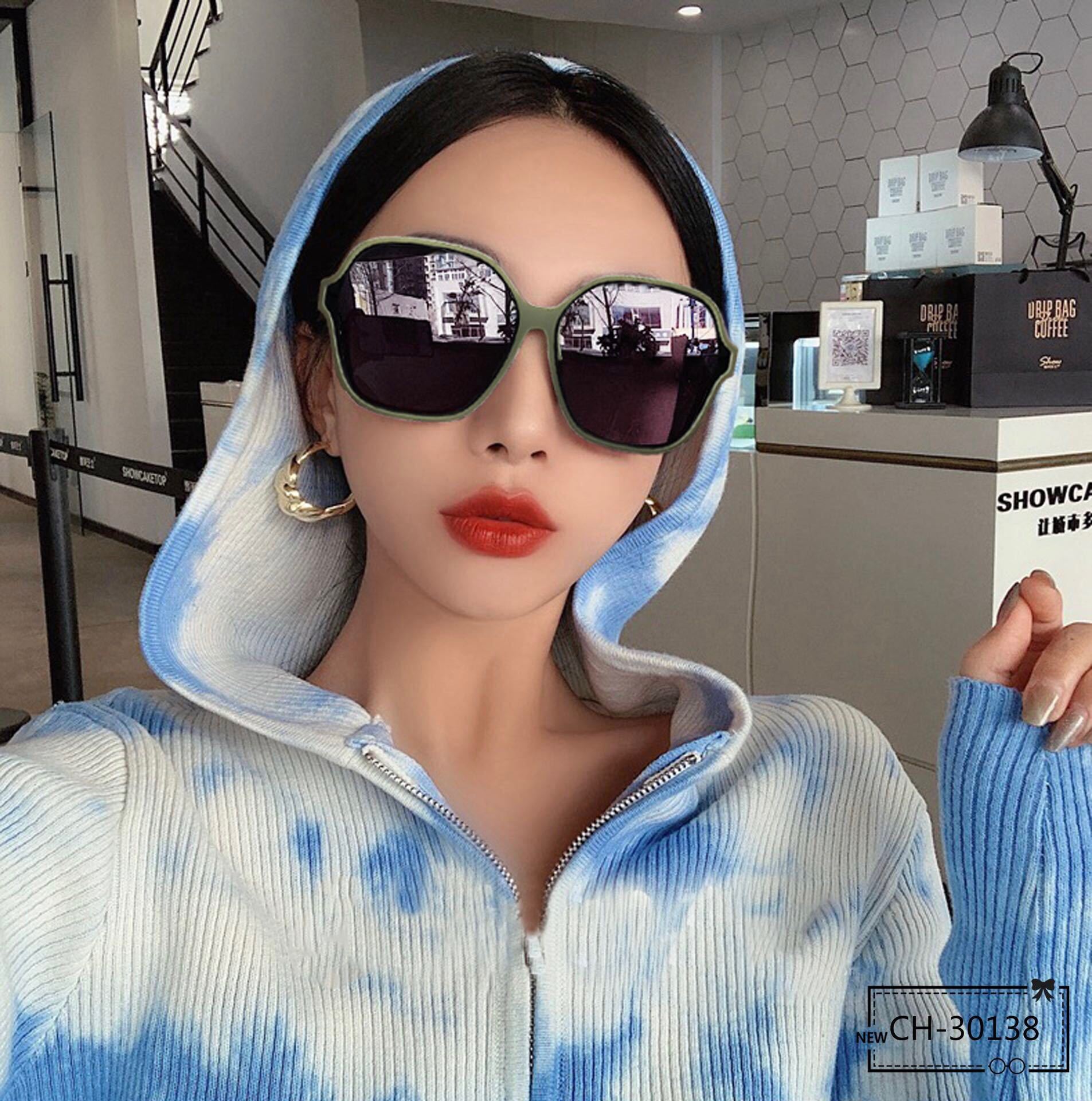 .法国香奈儿-CHANEL.宝丽来树