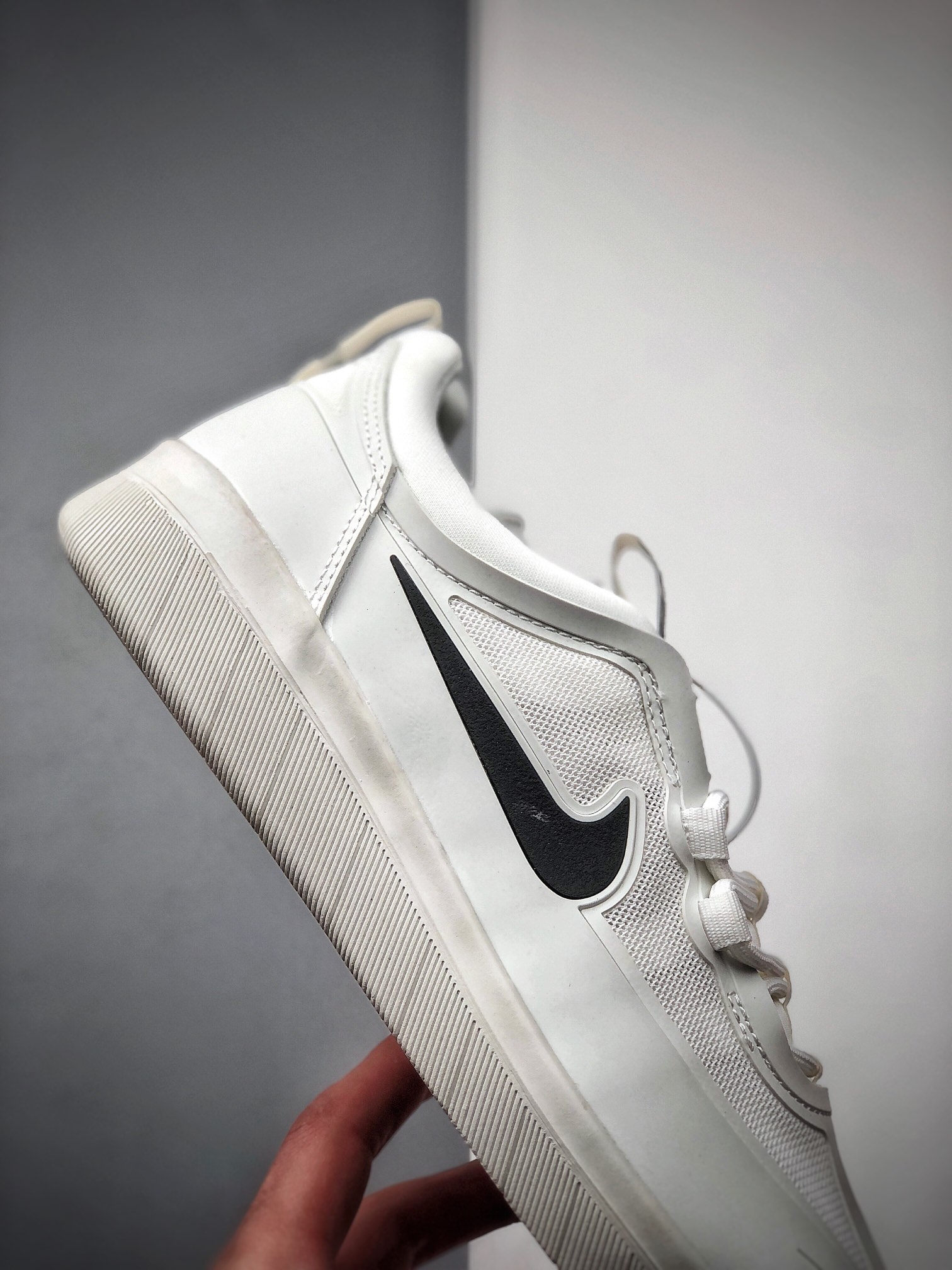 180  Nike SB NYJAH FREE 2系列跑鞋弹性原面  BV2078-100