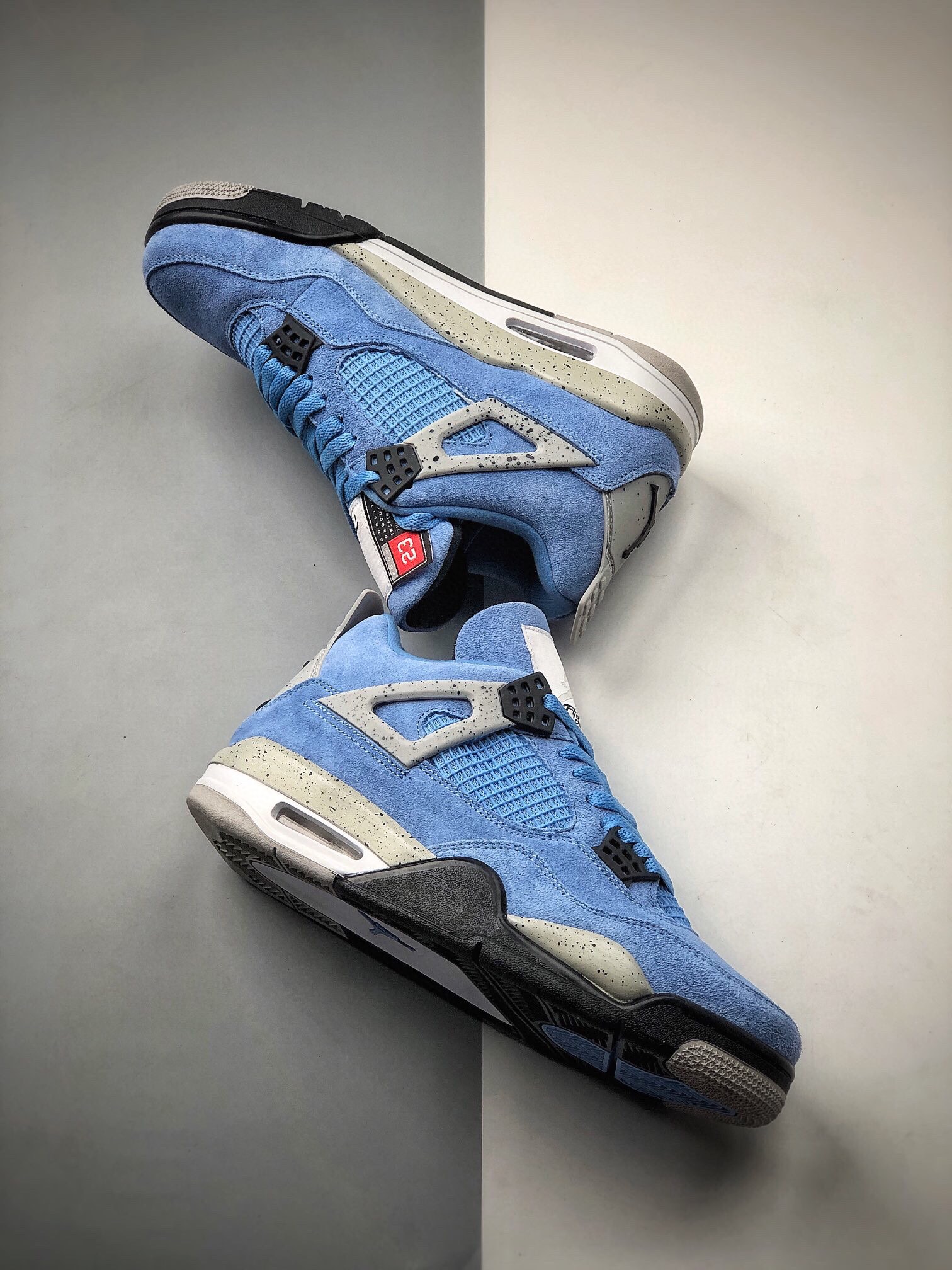 440  AJ4 University Blue  大学蓝 21新款CT8527-400