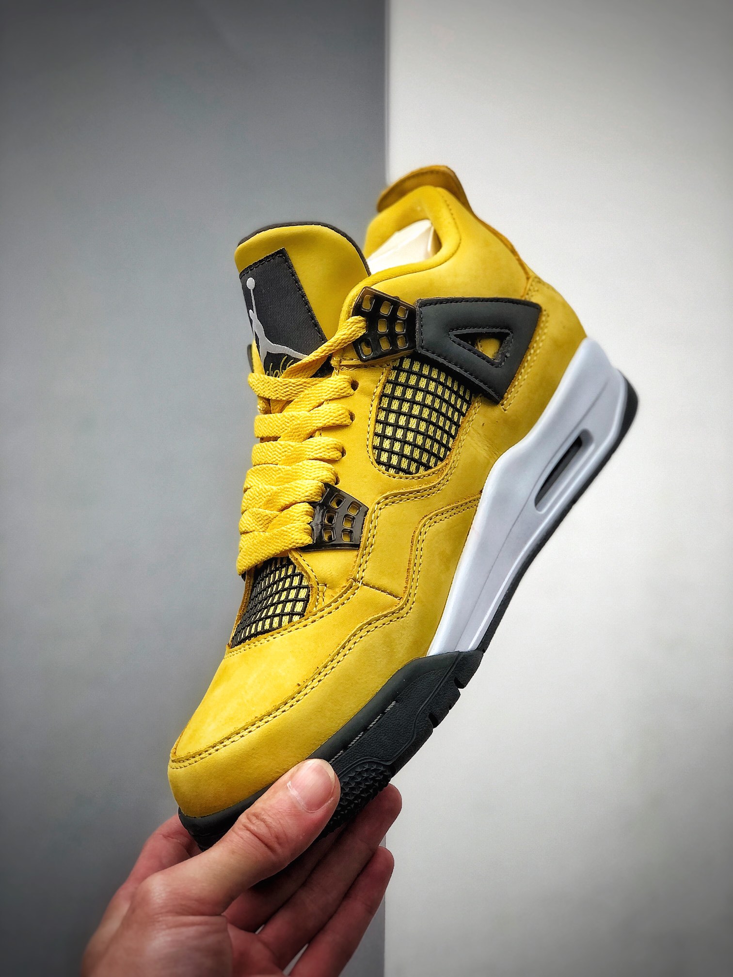 500  Air Jordan 4 “Lightning” 电母 314254-702
