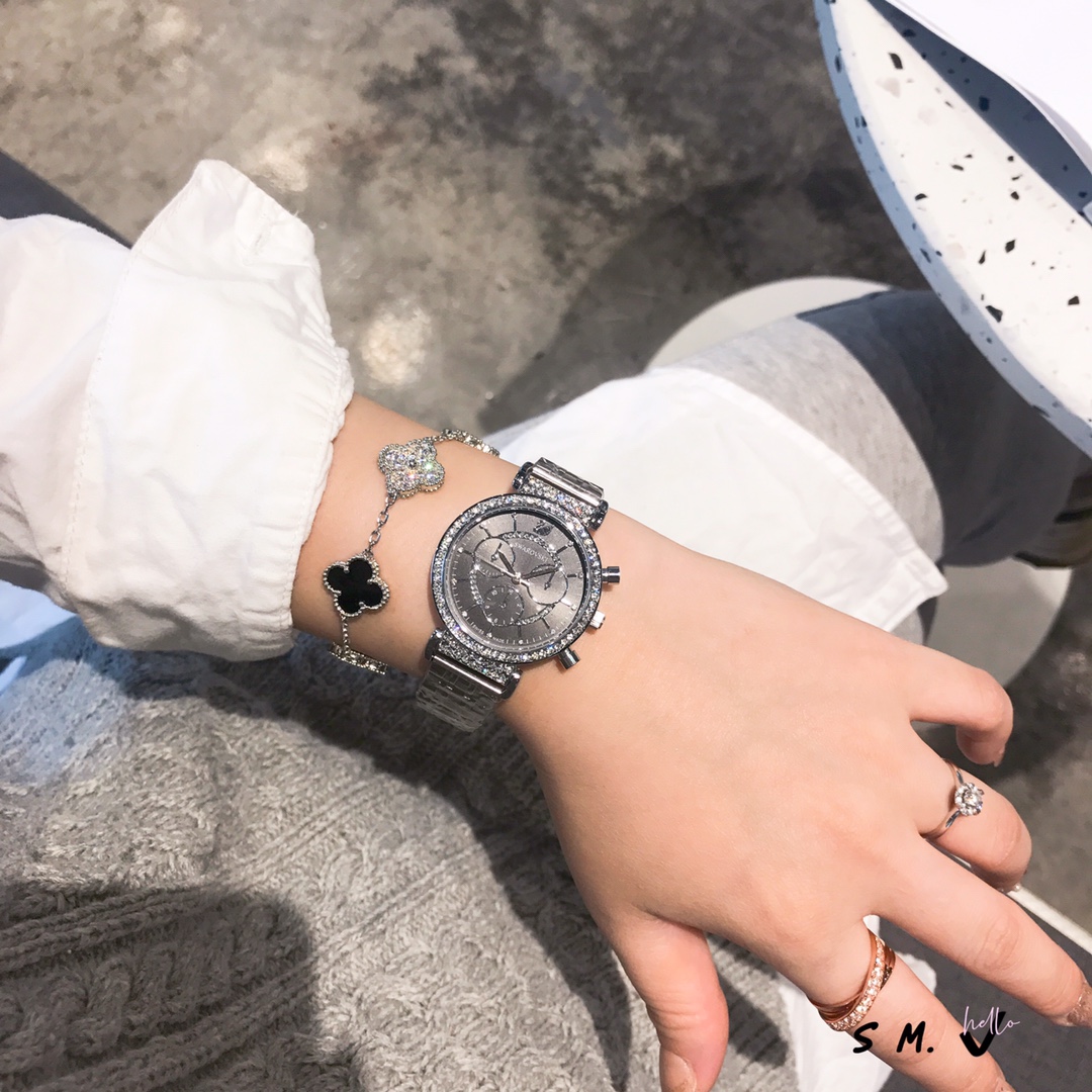 Luxurious SWAROVSKI Women’s Watch with Crystal Drills and Steel Belt - 图片 7