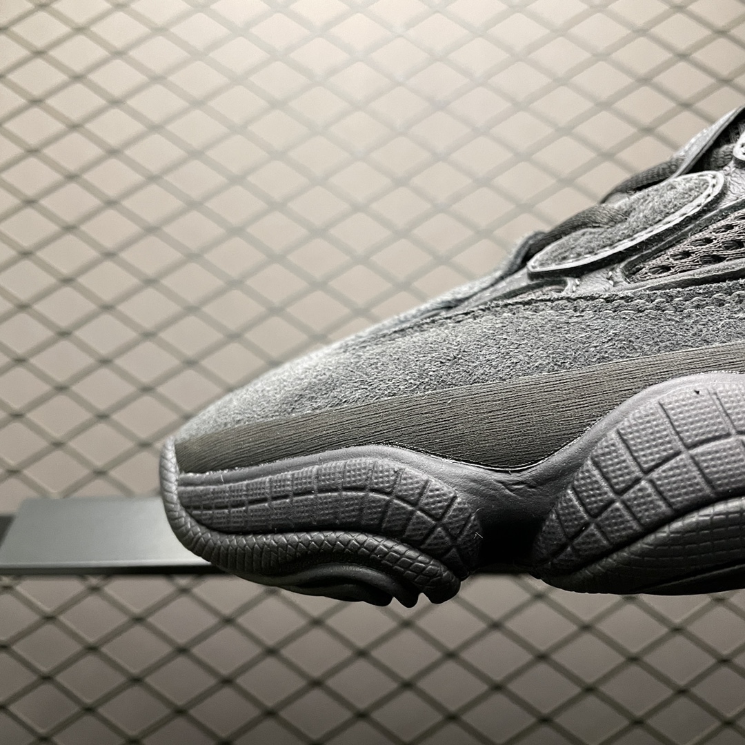 450 纯原版本 AD 阿迪达斯 Yeezy 500 Desert Rat 侃爷椰子500 ”Utility Black ” 全黑 碳灰 F36640