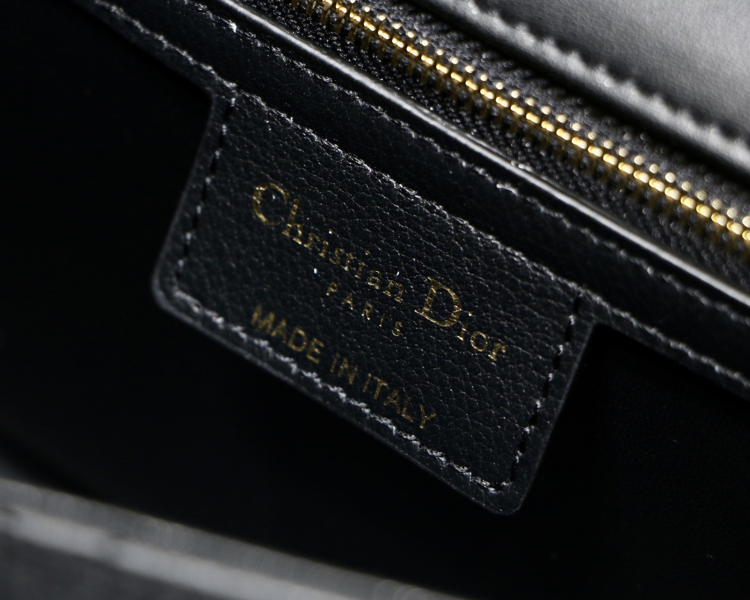 Dior-Tasche Top Originalfabrik mit kompletter Verpackung — photo 9