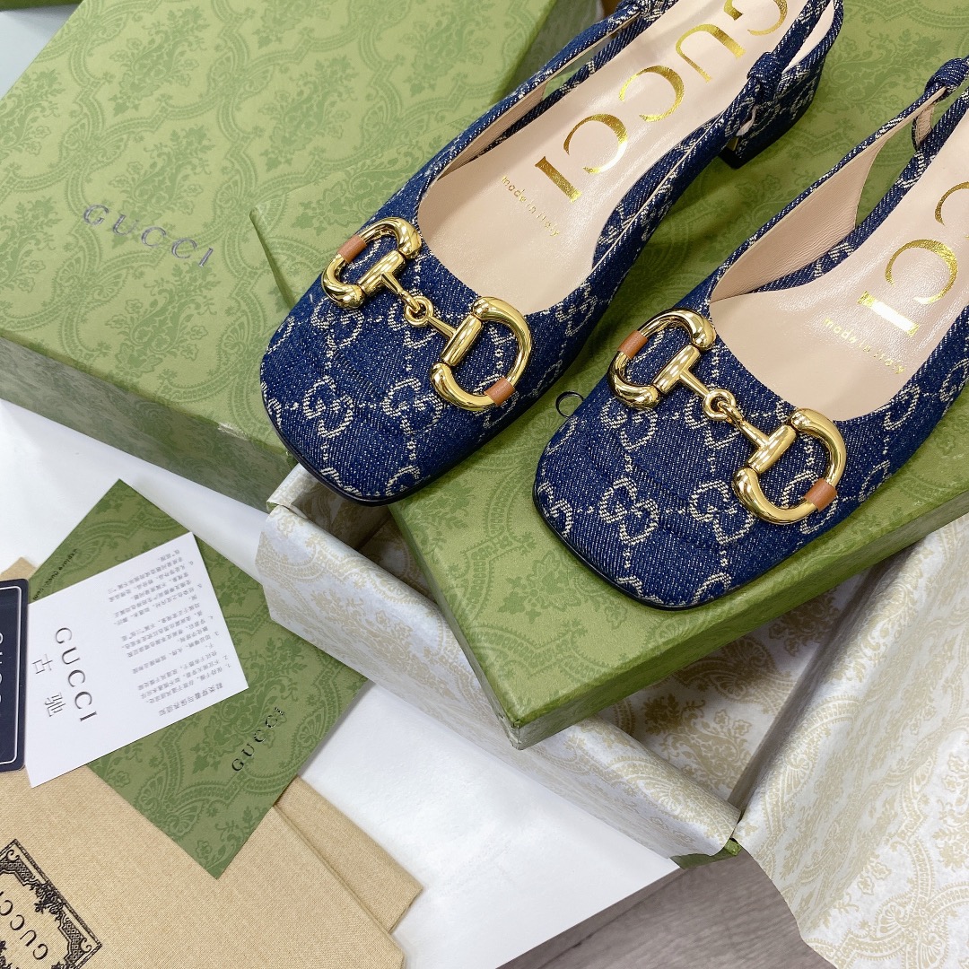 ____ en el nuevo ____GUCCI Gucci / Gucci boutique de gama alta 2021 principios de la primavera nuevo