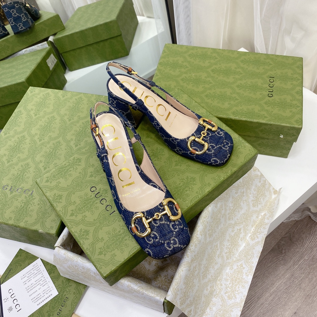 ____ en el nuevo ____GUCCI Gucci / Gucci boutique de gama alta 2021 principios de la primavera nuevo