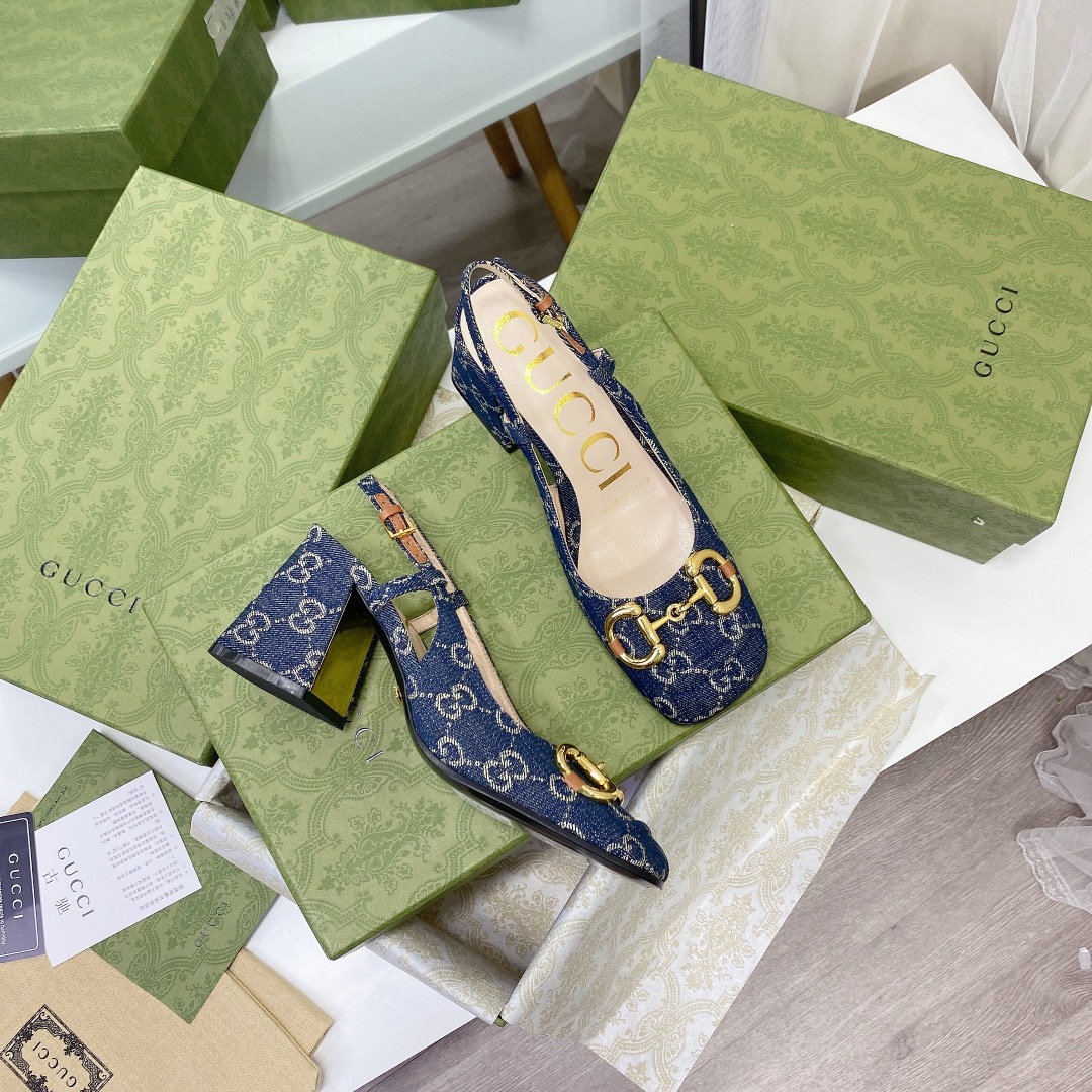 ____ en el nuevo ____GUCCI Gucci / Gucci boutique de gama alta 2021 principios de la primavera nuevo