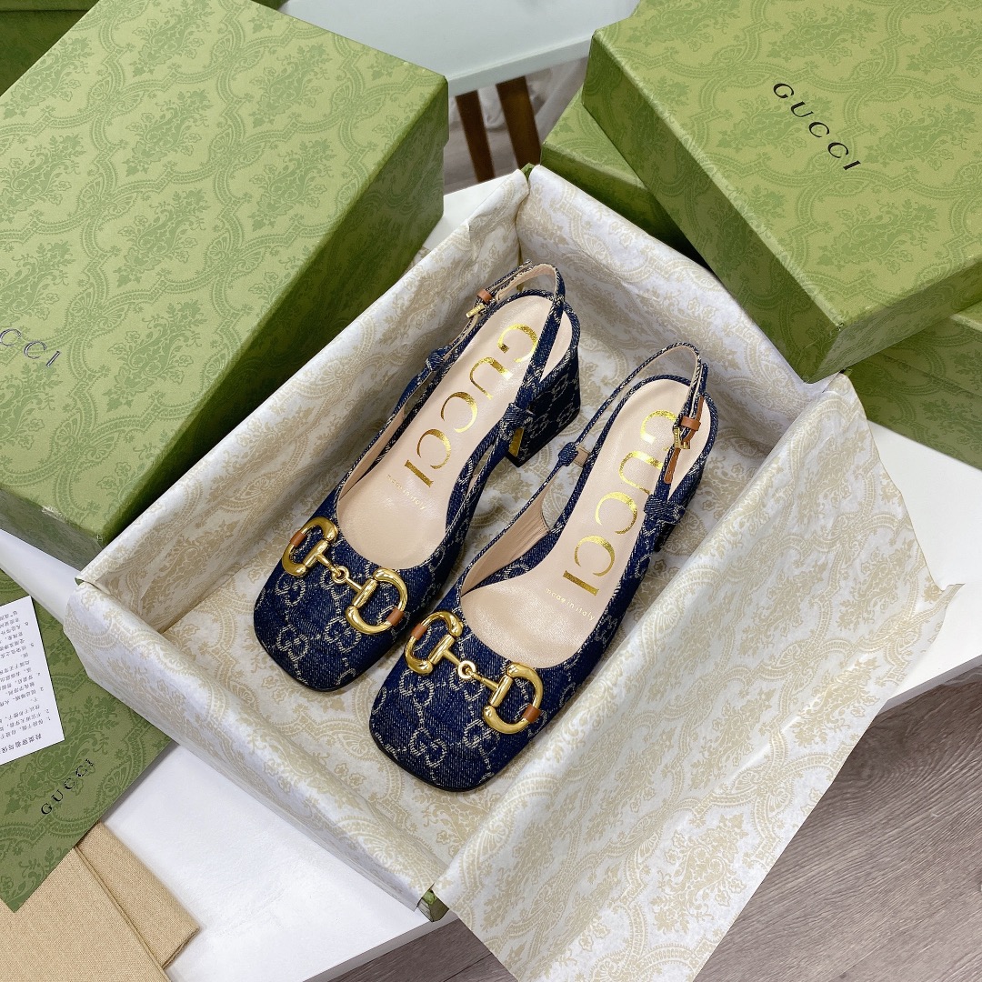 ____ en el nuevo ____GUCCI Gucci / Gucci boutique de gama alta 2021 principios de la primavera nuevo