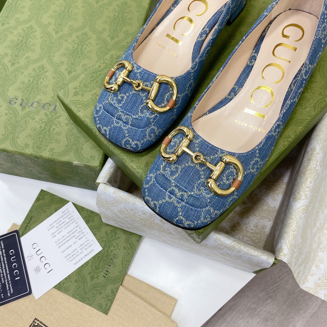 ____ en el nuevo ____GUCCI Gucci / Gucci boutique de gama alta 2021 principios de la primavera nuevo