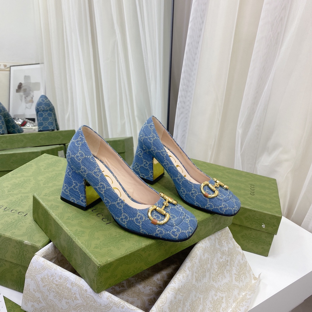____ en el nuevo ____GUCCI Gucci / Gucci boutique de gama alta 2021 principios de la primavera nuevo