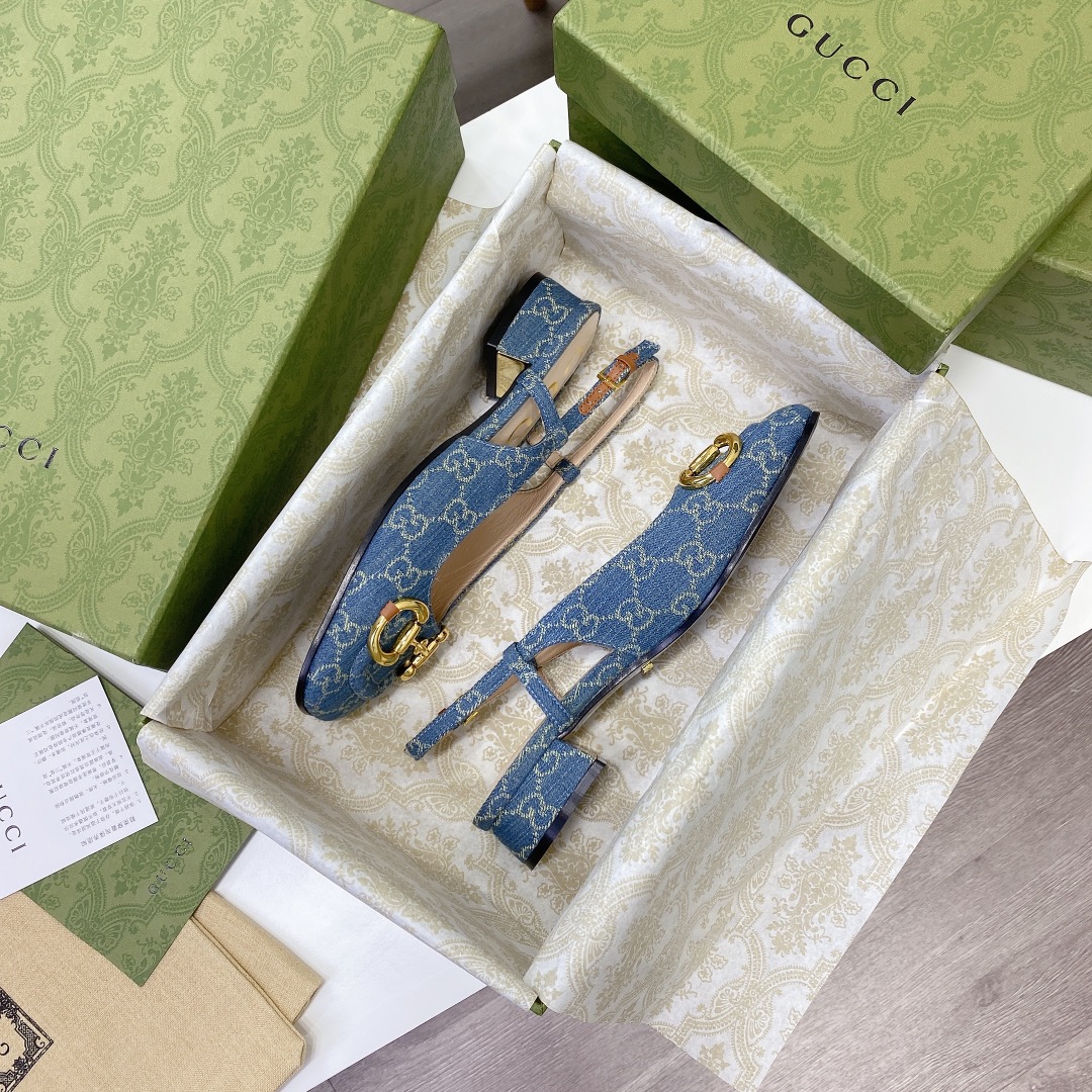 ____ en el nuevo ____GUCCI Gucci / Gucci boutique de gama alta 2021 principios de la primavera nuevo