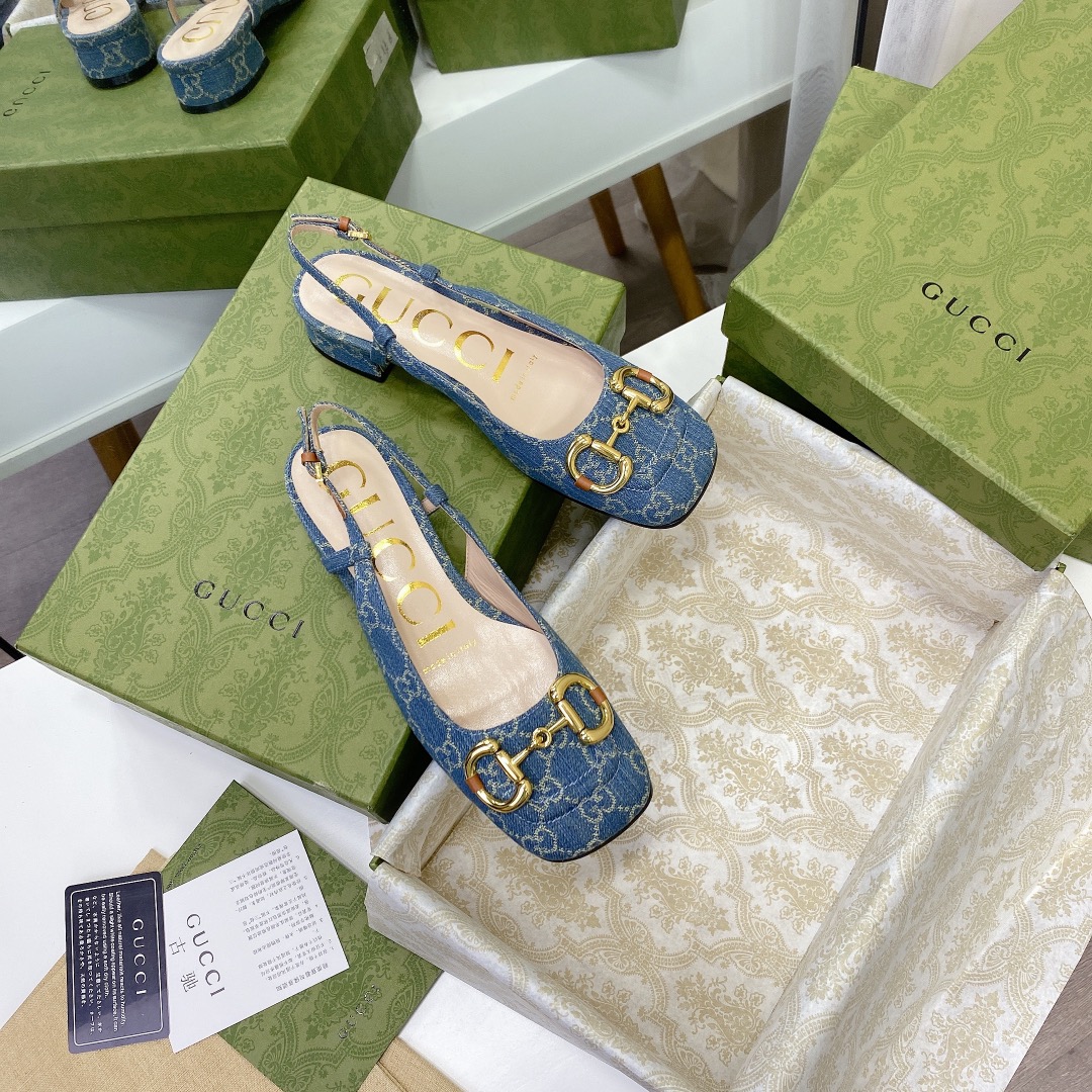 ____ en el nuevo ____GUCCI Gucci / Gucci boutique de gama alta 2021 principios de la primavera nuevo