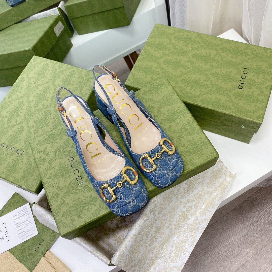 ____ en el nuevo ____GUCCI Gucci / Gucci boutique de gama alta 2021 principios de la primavera nuevo