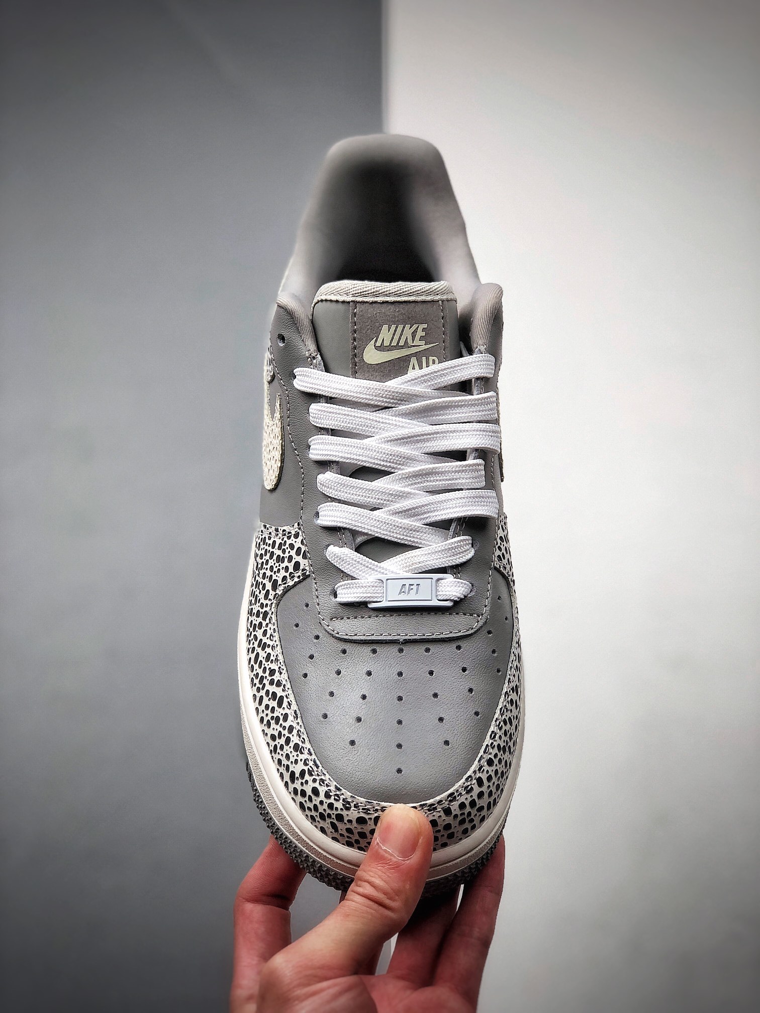 200 NIKE FORCE空军一号运动休闲板鞋 DH2475-001