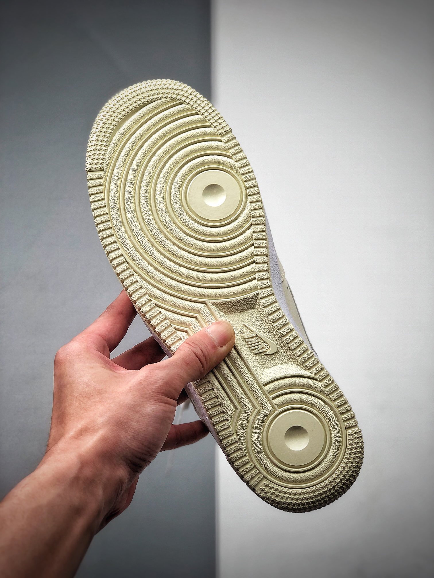 200 NIKE FORCE空军一号运动休闲板鞋 cw2919-100