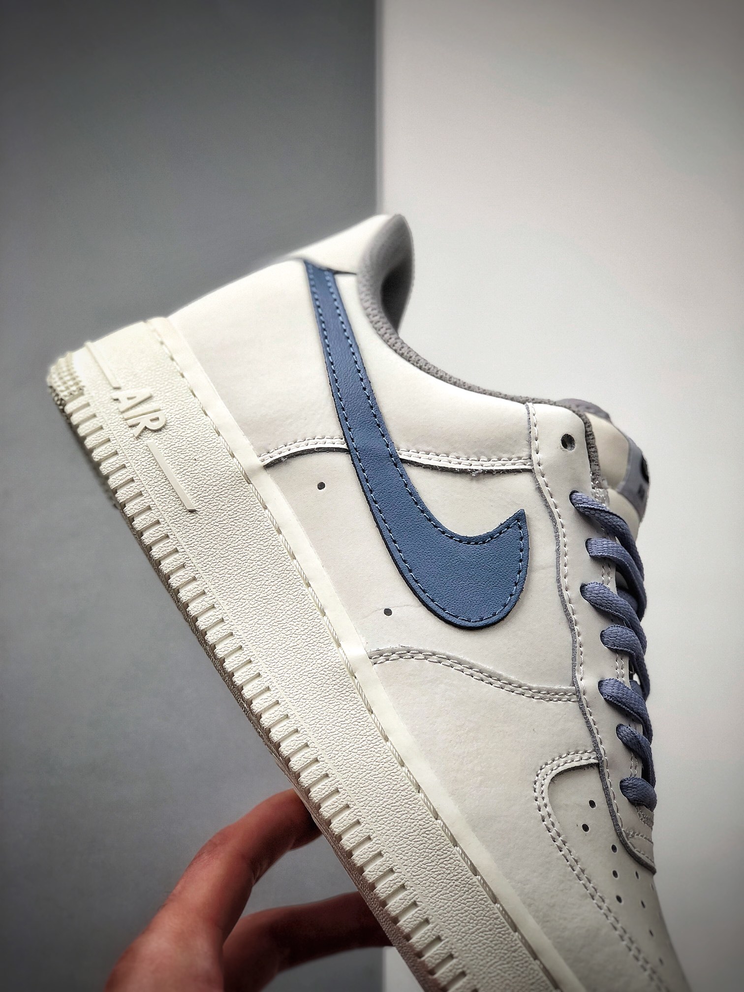 200 NIKE FORCE空军一号运动休闲板鞋 CQ5059-108