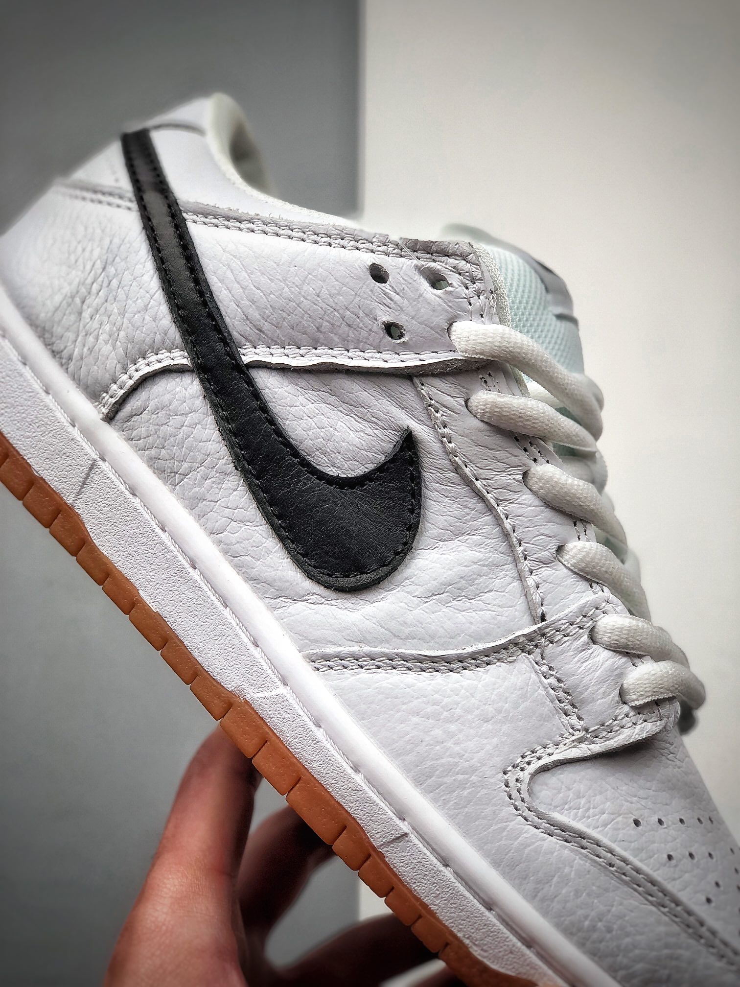 200 耐克Nike SB Dunk Low Orange label 扣篮系列低帮经典百搭休闲运动板鞋“黑白”2563-100
