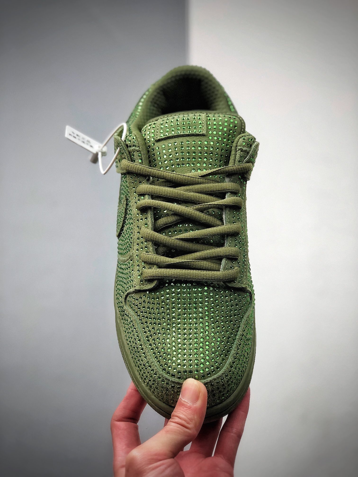 260  Cactus Plant Flea Market x Nike Dunk Low白色水钻重磅配色CZ2670-300