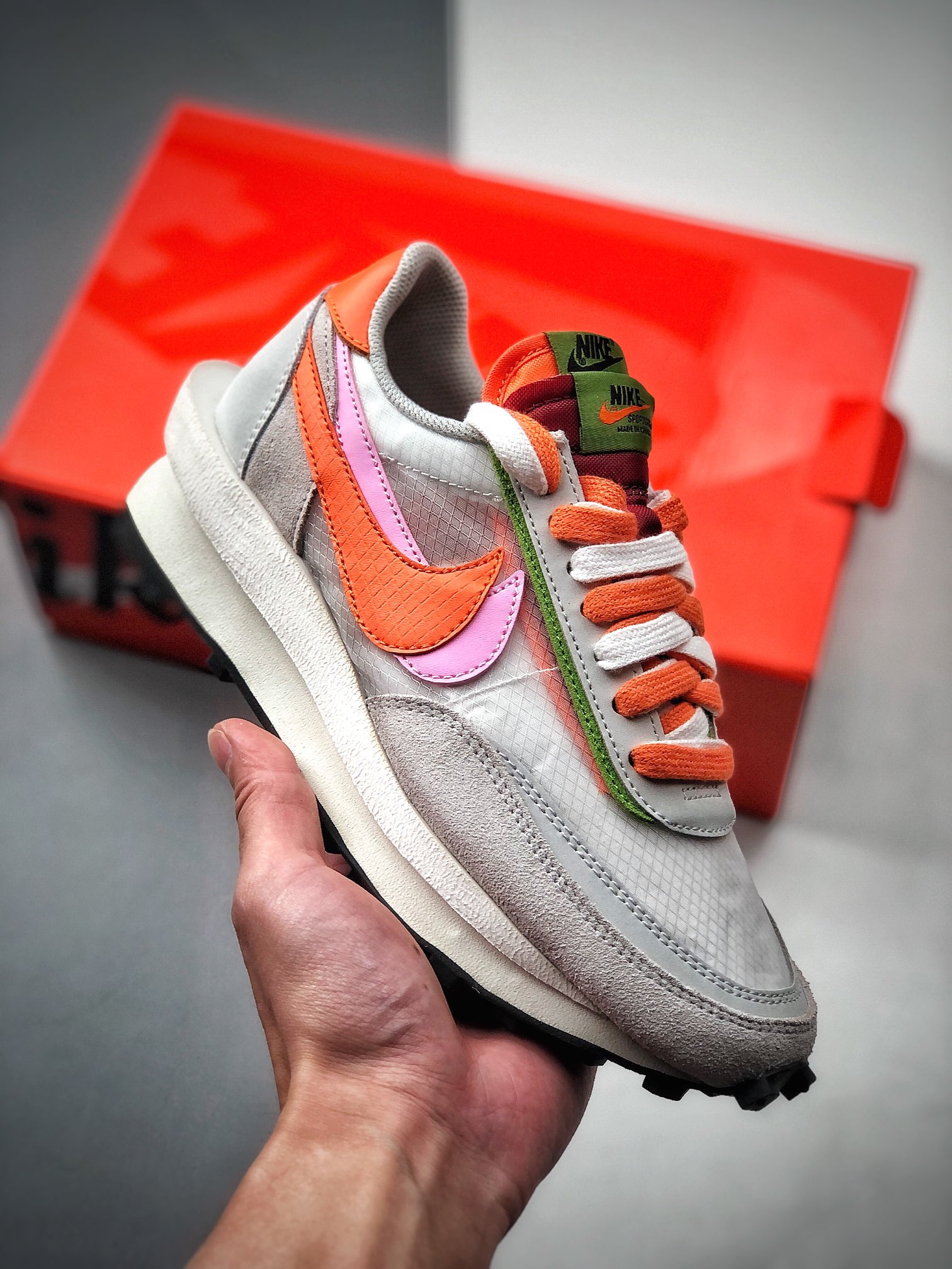 260  Sacai x Nike LVD Waffle Daybreak 联名走秀款  DH1347-100