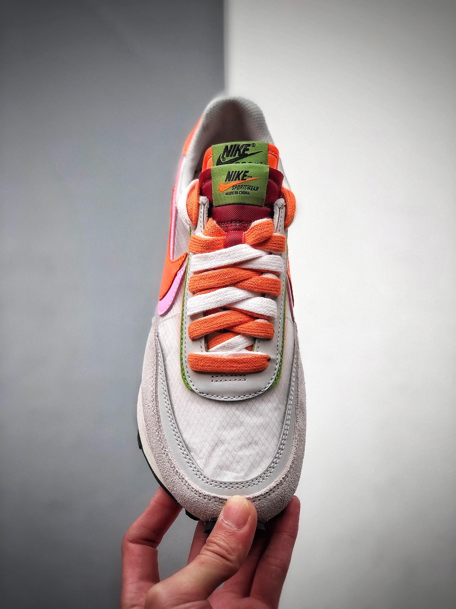 260  Sacai x Nike LVD Waffle Daybreak 联名走秀款  DH1347-100