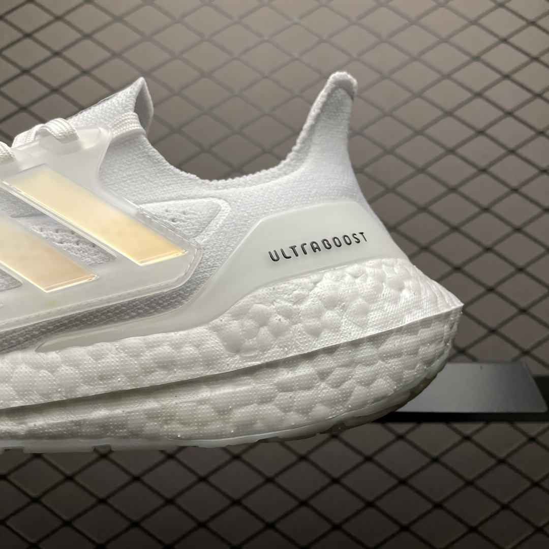 220 AD 阿迪 Ultra Boost UB21 超弹力爆米花中底休闲跑步鞋 FY0846