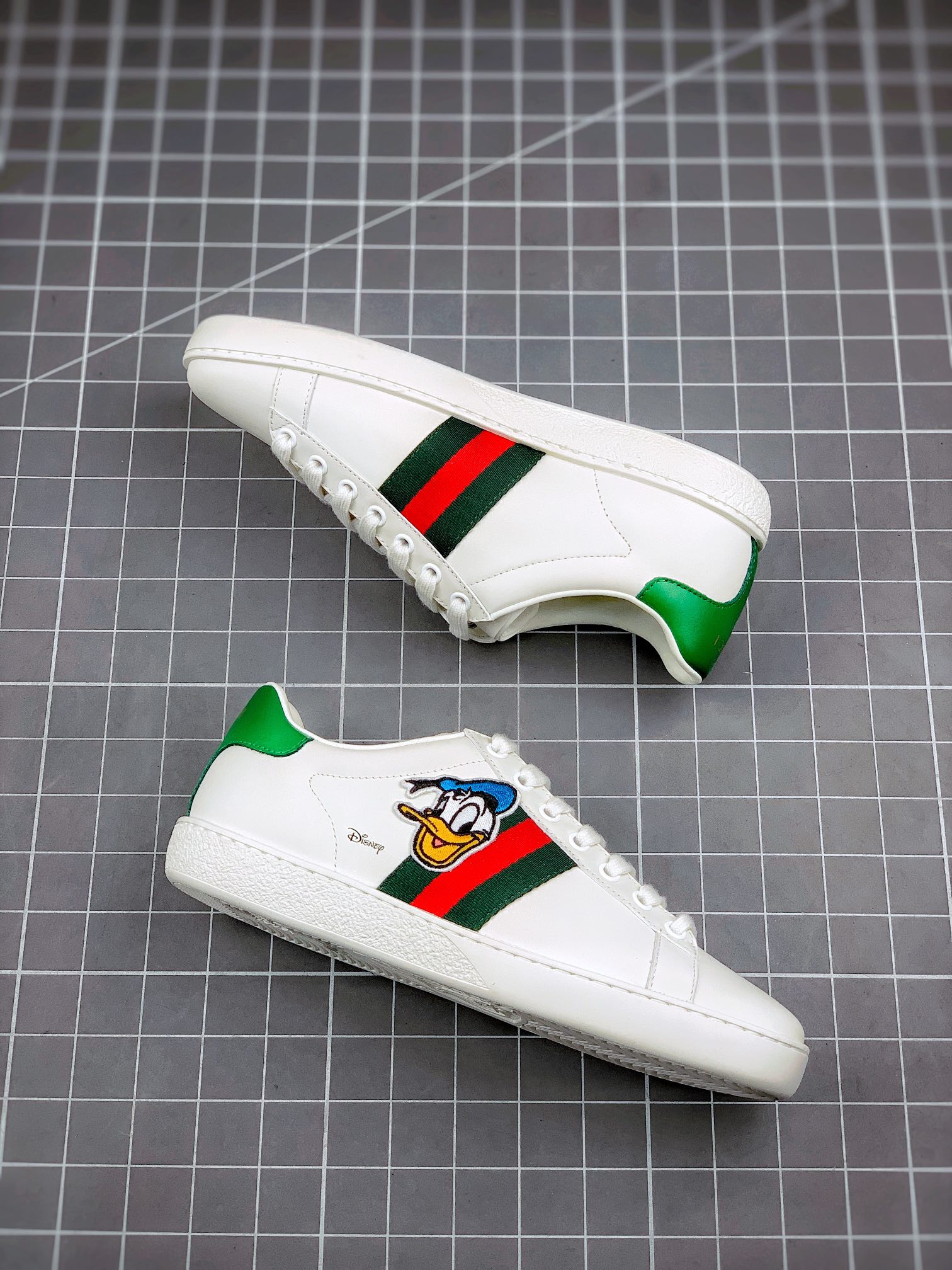 GUCCI Disney x Gucci Ace Donald Duck print men's sneakers