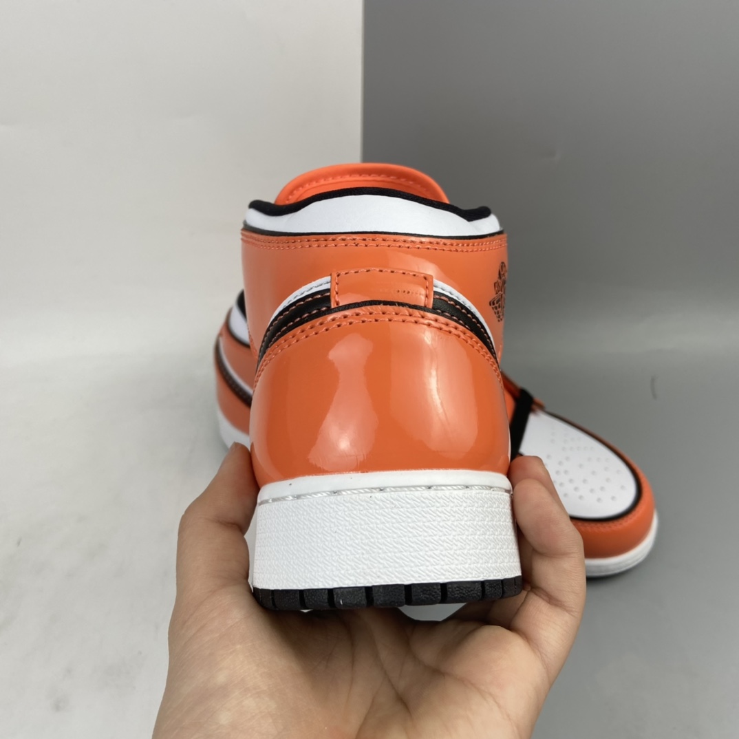 P260 Air Jordan 1 Mid AJ1 乔1 中帮百搭休闲运动板鞋 DD6834-802