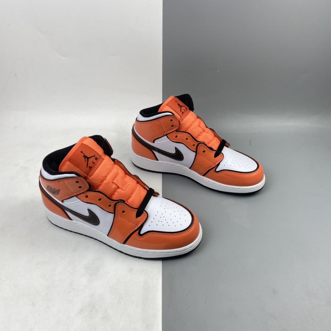 P260 Air Jordan 1 Mid AJ1 乔1 中帮百搭休闲运动板鞋 DD6834-802