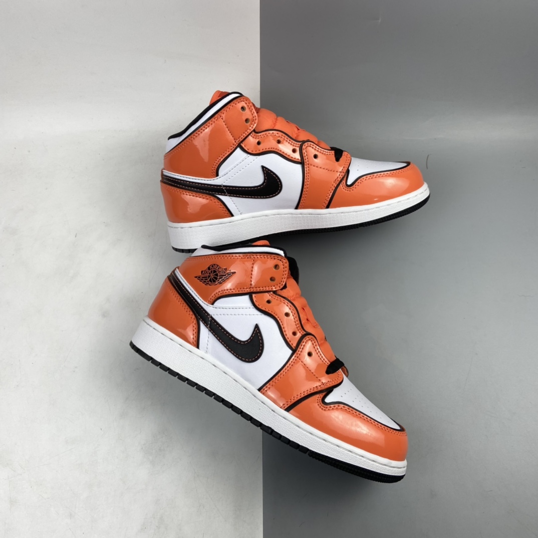 P260 Air Jordan 1 Mid AJ1 乔1 中帮百搭休闲运动板鞋 DD6834-802