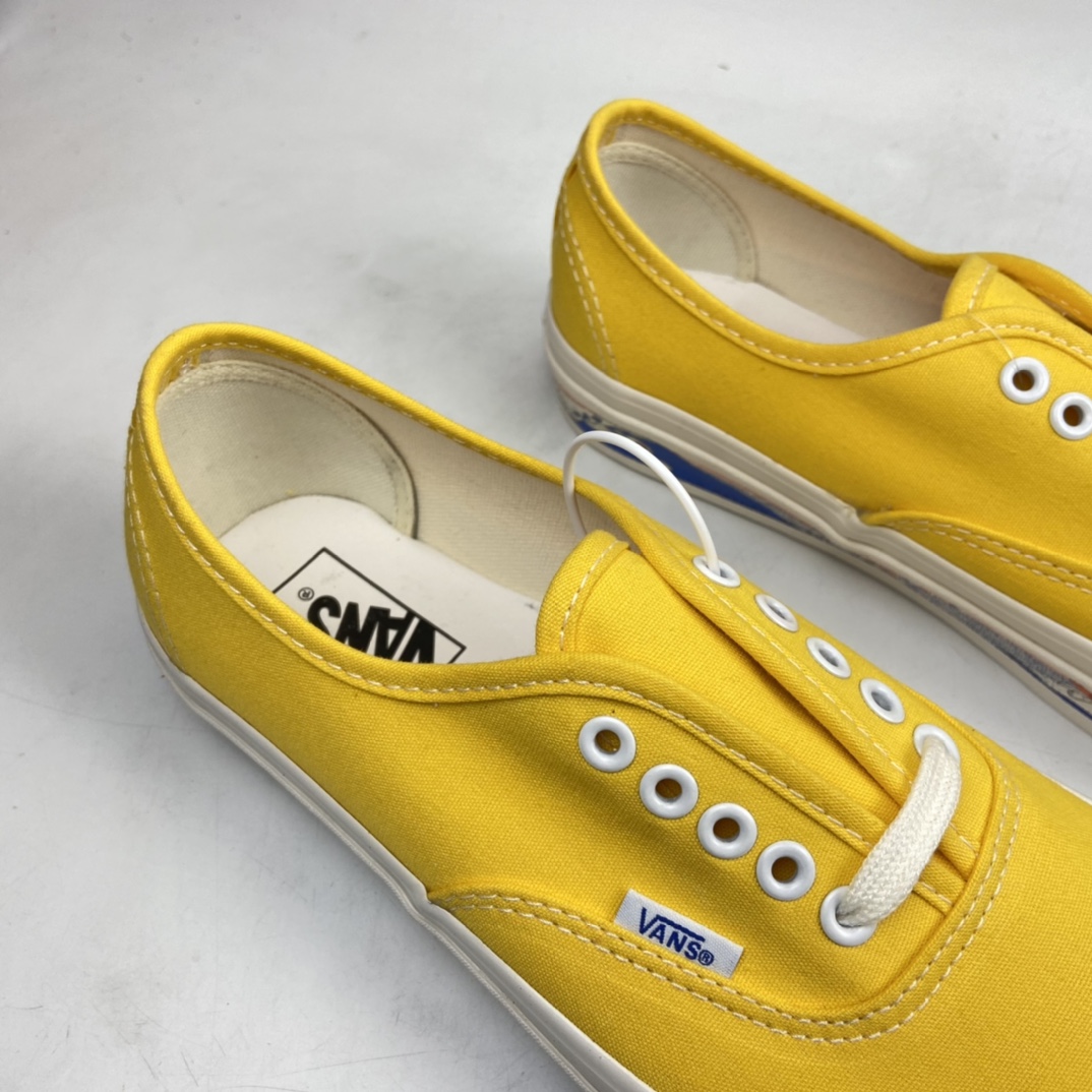 P150 Vans  Authentic 44 DX黄色帆布冲浪印花安纳海姆复古板鞋款 VN0A54F241Q