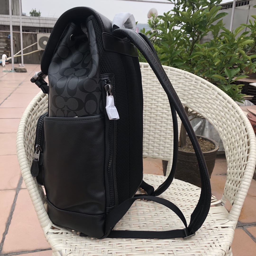 Coach COACH2712 蔻驰男士新款TRUCK翻盖大容量双肩包 旅行登山背包 书包 ，尺寸41.27.15