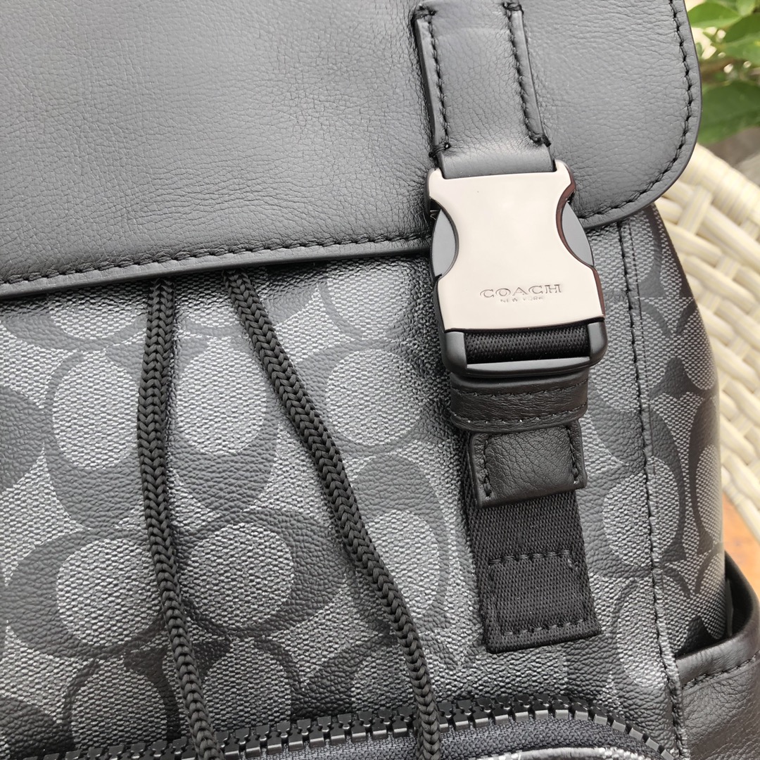 Coach COACH2712 蔻驰男士新款TRUCK翻盖大容量双肩包 旅行登山背包 书包 ，尺寸41.27.15