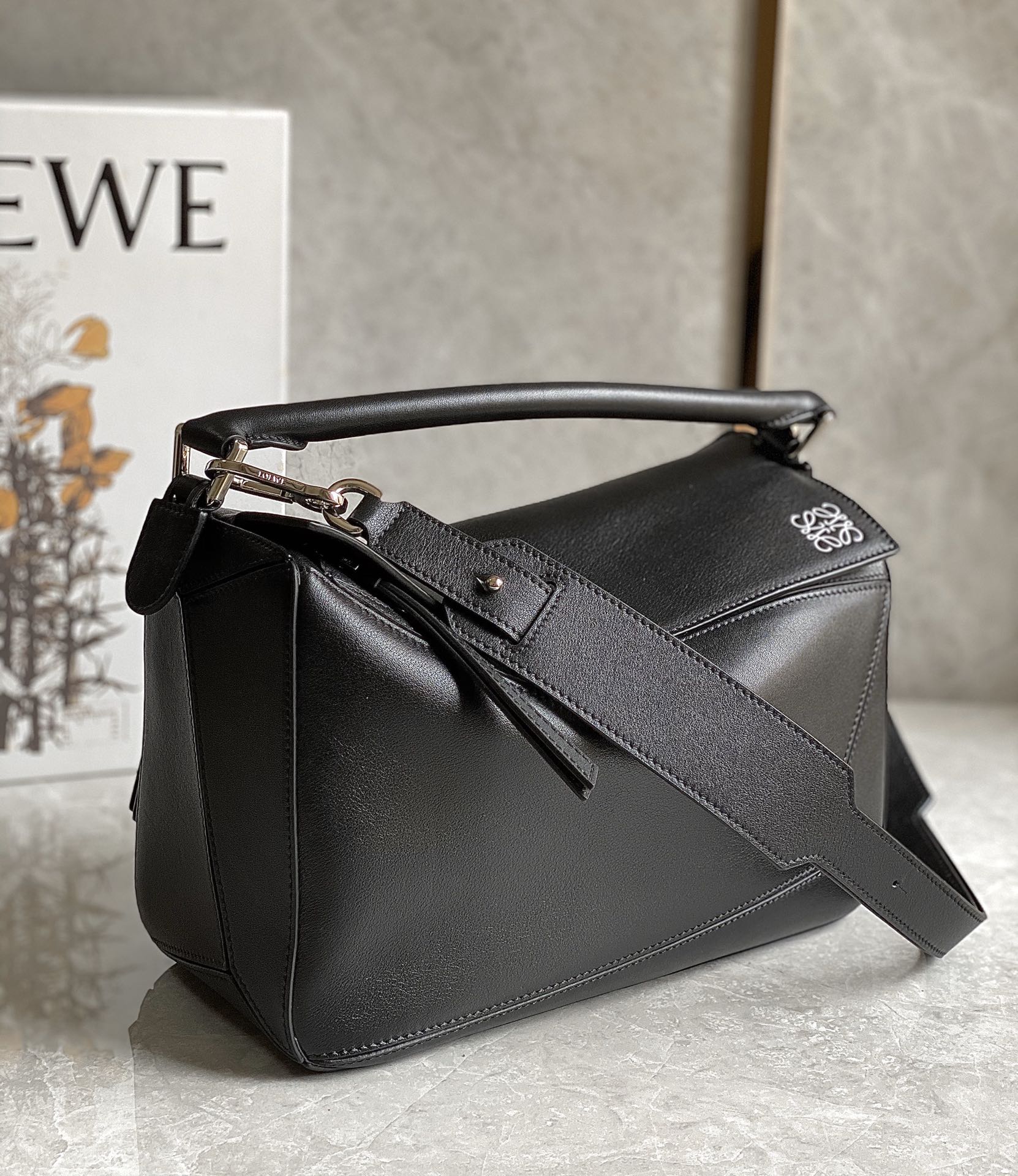 [Loewe Women