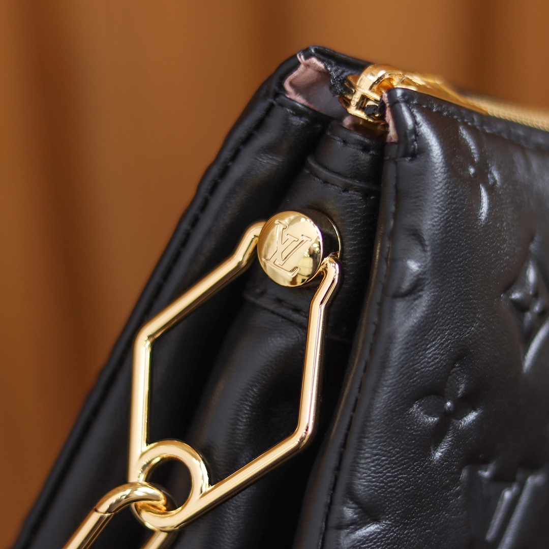 Louis Vuitton LV Coussin PM 单肩包 M57790