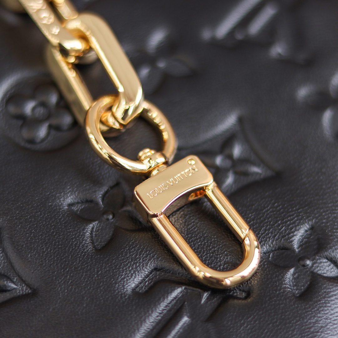 Louis Vuitton LV Coussin PM 单肩包 M57790