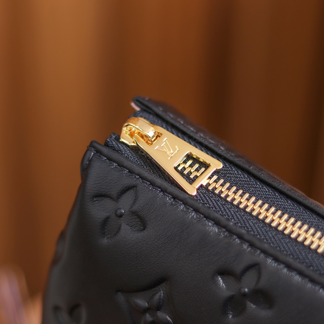 Louis Vuitton LV Coussin PM 单肩包 M57790