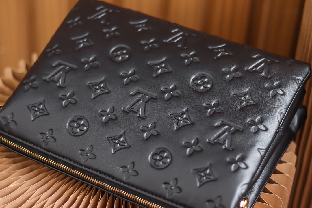 Louis Vuitton LV Coussin PM 单肩包 M57790