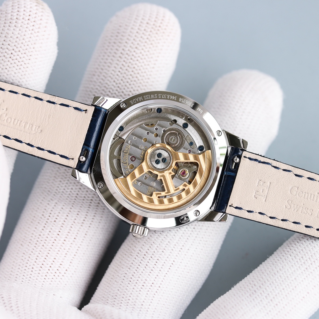 Cartier 又一热门神作——积•家约会系列腕表浪漫登场 修正现市面任何版本的所有不足之处 简约淑女