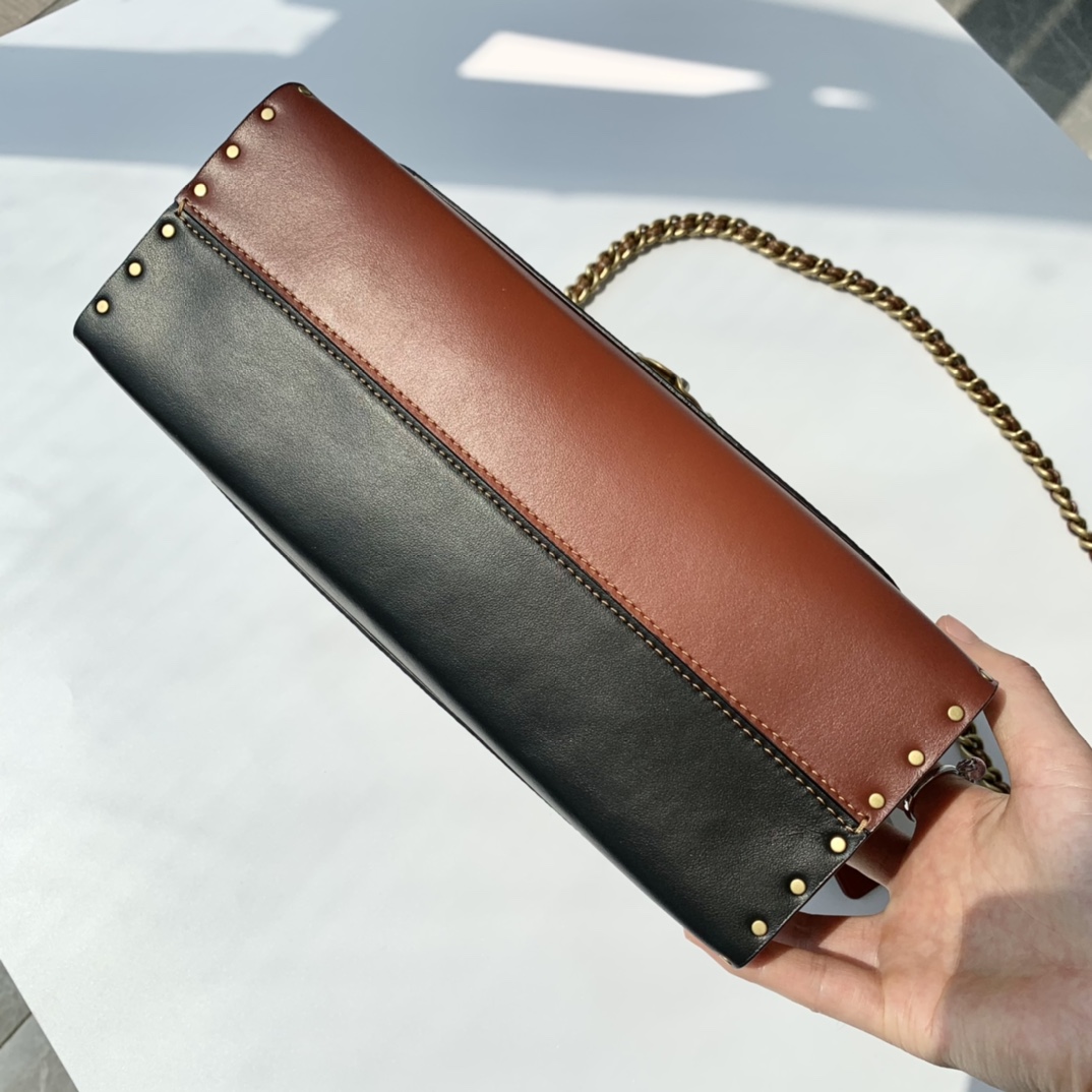 Coach ～纯 coach蔻驰 29416 标志帆布铆钉和蛇皮细节MADISON单肩包