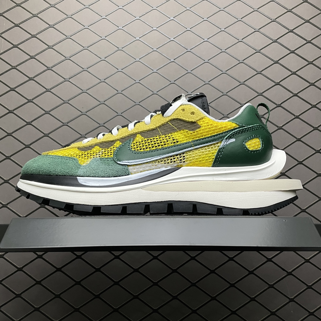 320 Sacai X Nike Vaporwaffle 华夫三代3.0 走秀 重磅联名合作款 CV1363-700