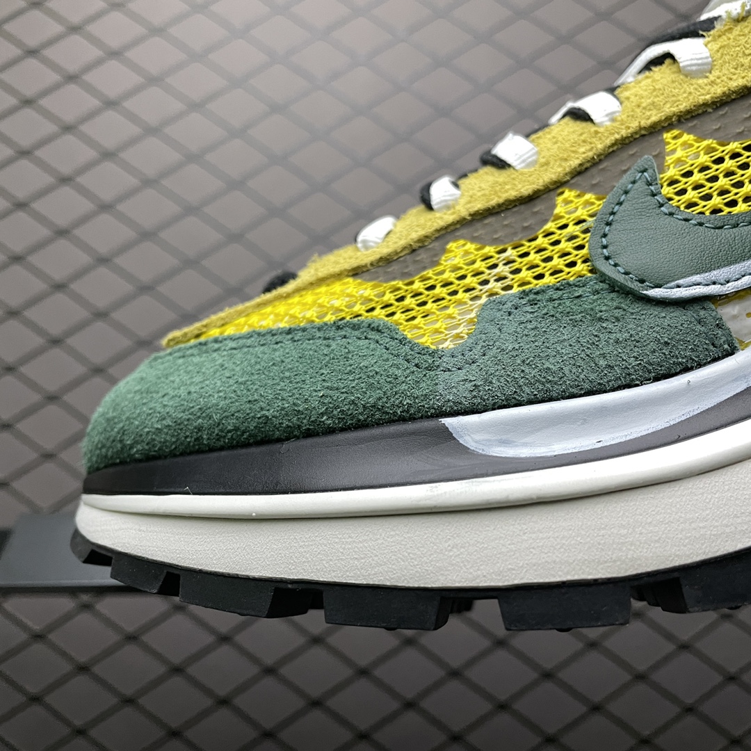 320 Sacai X Nike Vaporwaffle 华夫三代3.0 走秀 重磅联名合作款 CV1363-700