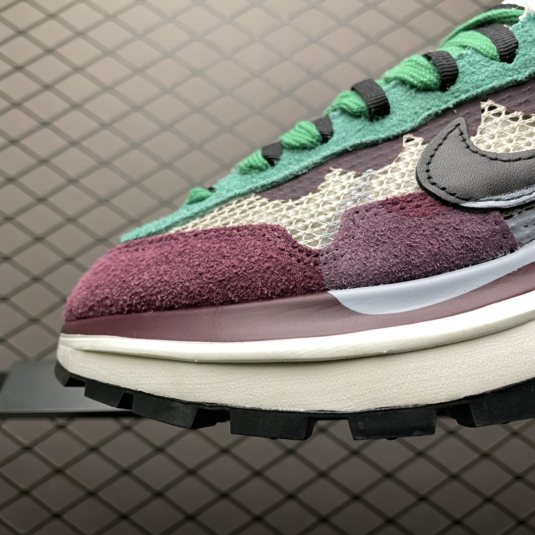 320 Sacai X Nike Vaporwaffle 华夫三代3.0 走秀 重磅联名合作款 DD3050-200