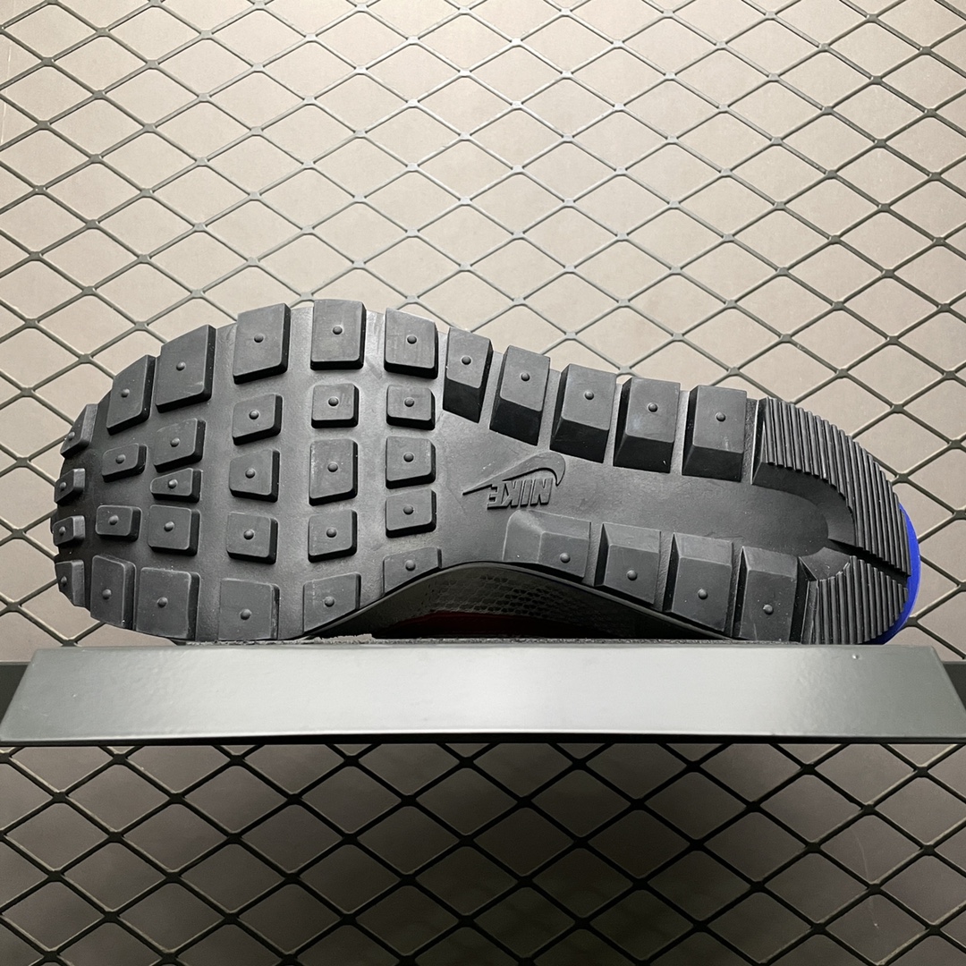 320 Sacai X Nike Vaporwaffle 华夫三代3.0 走秀 重磅联名合作款 CV1363-001